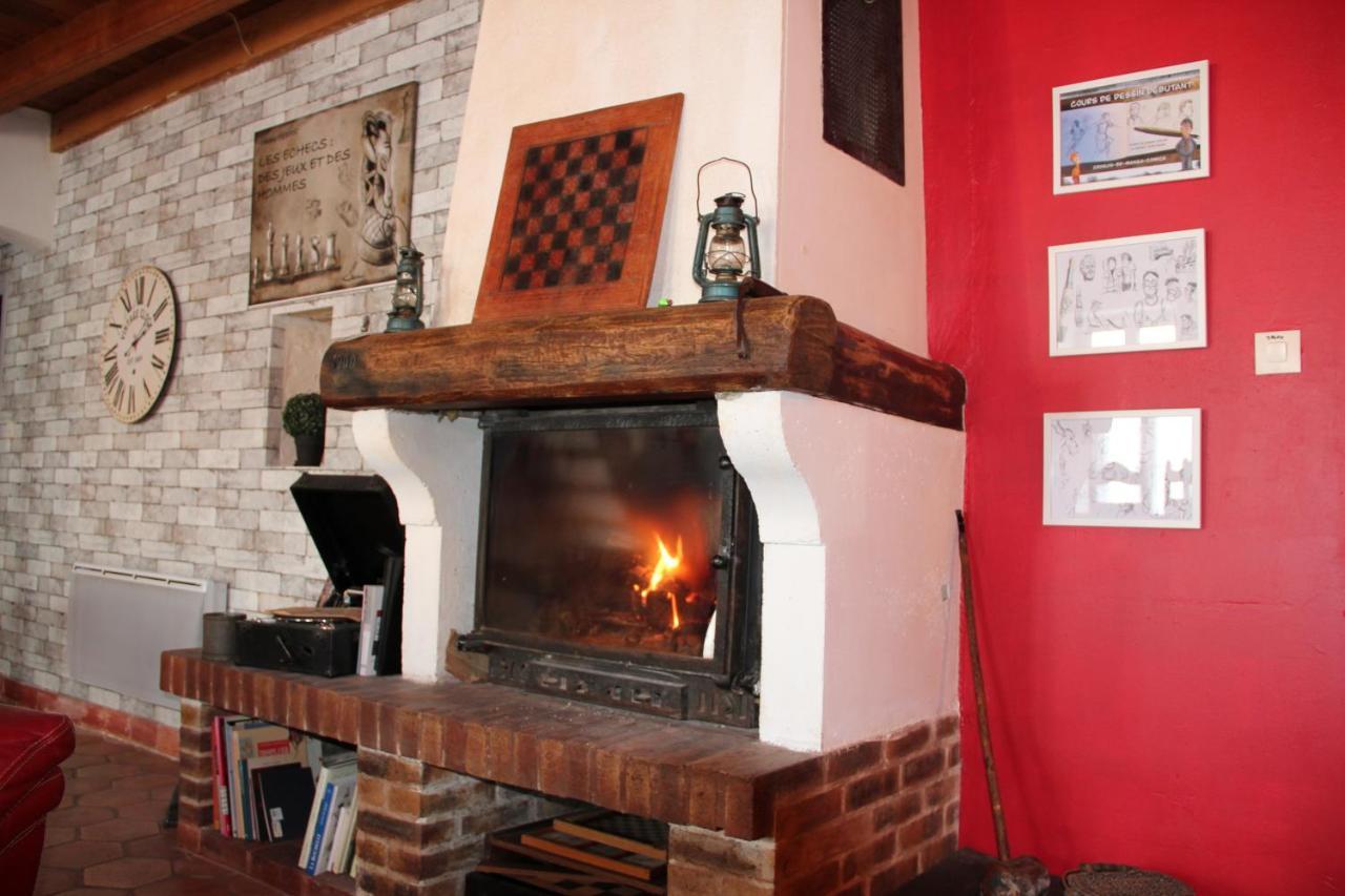 Maison De Charme, D'Artiste, Decoration Brocante Aigrefeuille-dʼAunis 외부 사진